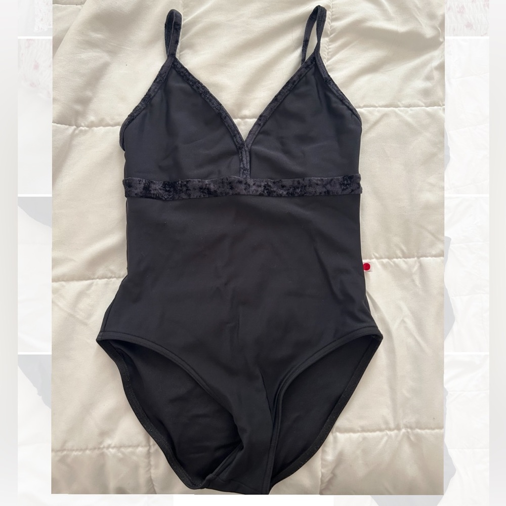 Black yumiko
(Zoe style)